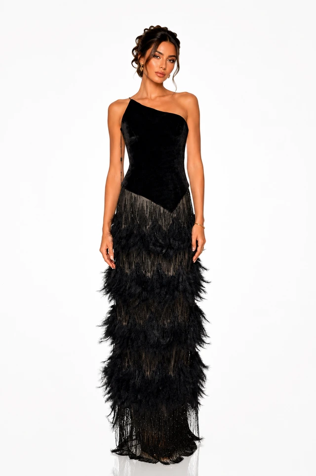 Black one-shoulder gown with a fitted bodice and a tiered, textured skirt., photo 1